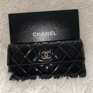 Chanel Patent Leather wallet